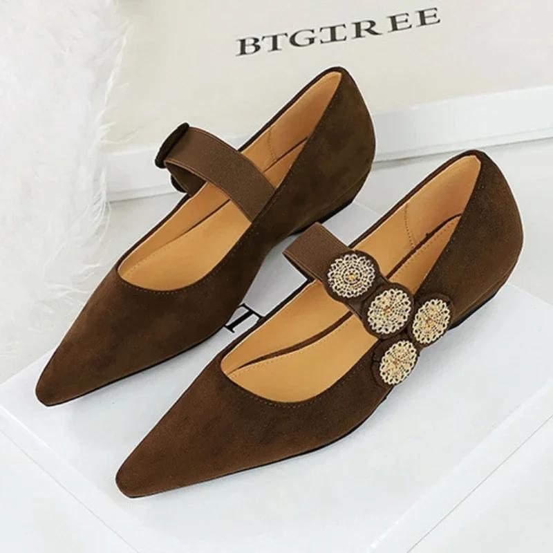 Luxury Rome Shoes Women Elegant Shallow Pumps Pointed Toe Retro Shoes Designer Dress Walking Mixed Color Velvet Mujer