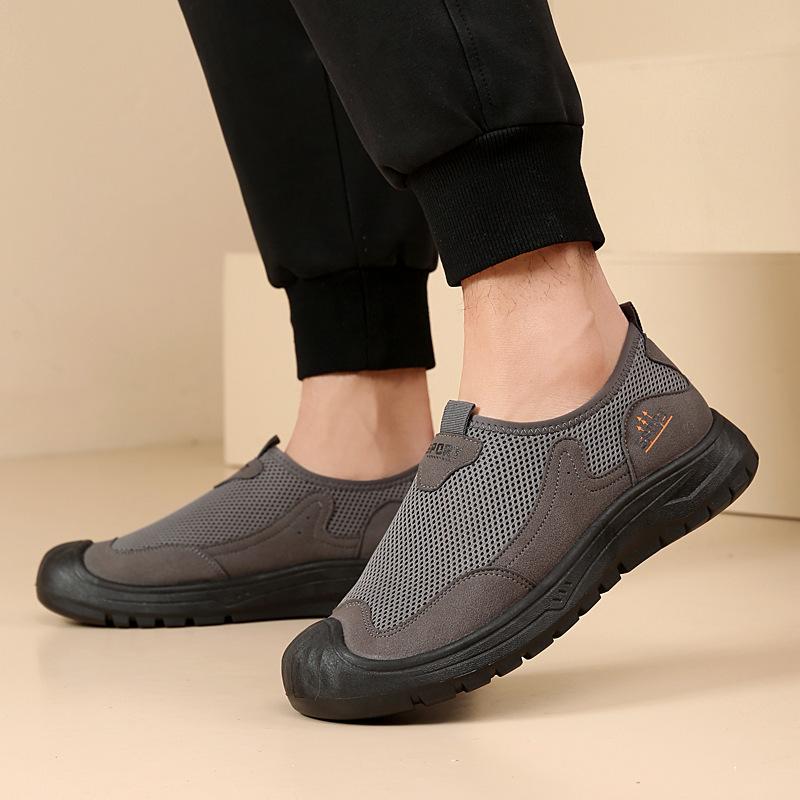 Open-cell Breathable Men's Shoes, Holey Shoes, Sporty Casual Shoes with Anti-slip Properties