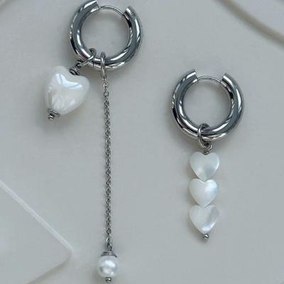 Boucles d'oreilles Rétro Nouvelles Tendance Géométriques Stéréo Coque Blanche Forme de Cœur pour Femmes Boucles d'oreilles Asymétriques Perle d'Imitation Bijoux Punk