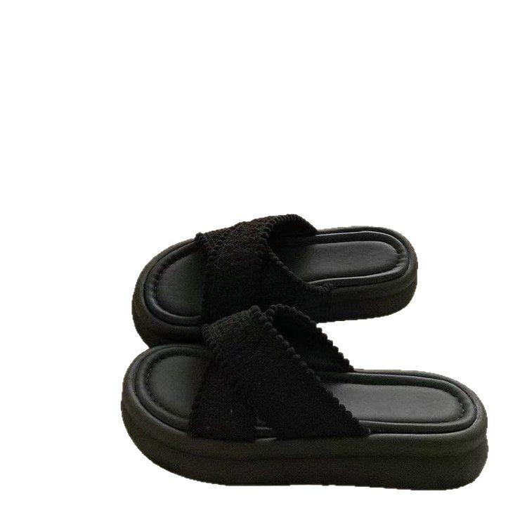 Yoyo vacation~! 4cm thick bottom height increase outer slippers women ins summer non-slip breathable beach cool slippers tide