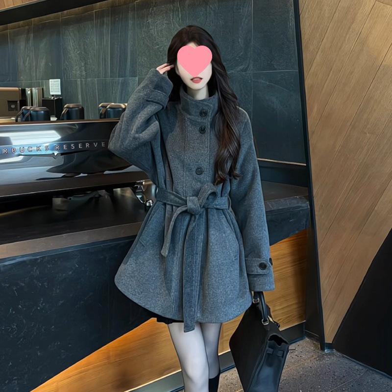 

Petite Women s High-End Grey Woolen Coat - Korean Style for Autumn/Winter 2025 L - 55 to 60 kg