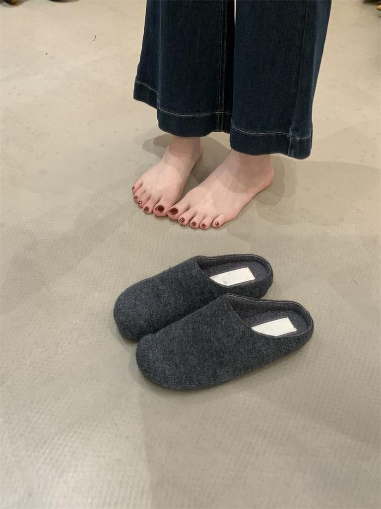 Thick-soled velvet Birkenstocks with one foot and fluffy slippers for women to wear autumn and winter Birkenstocks