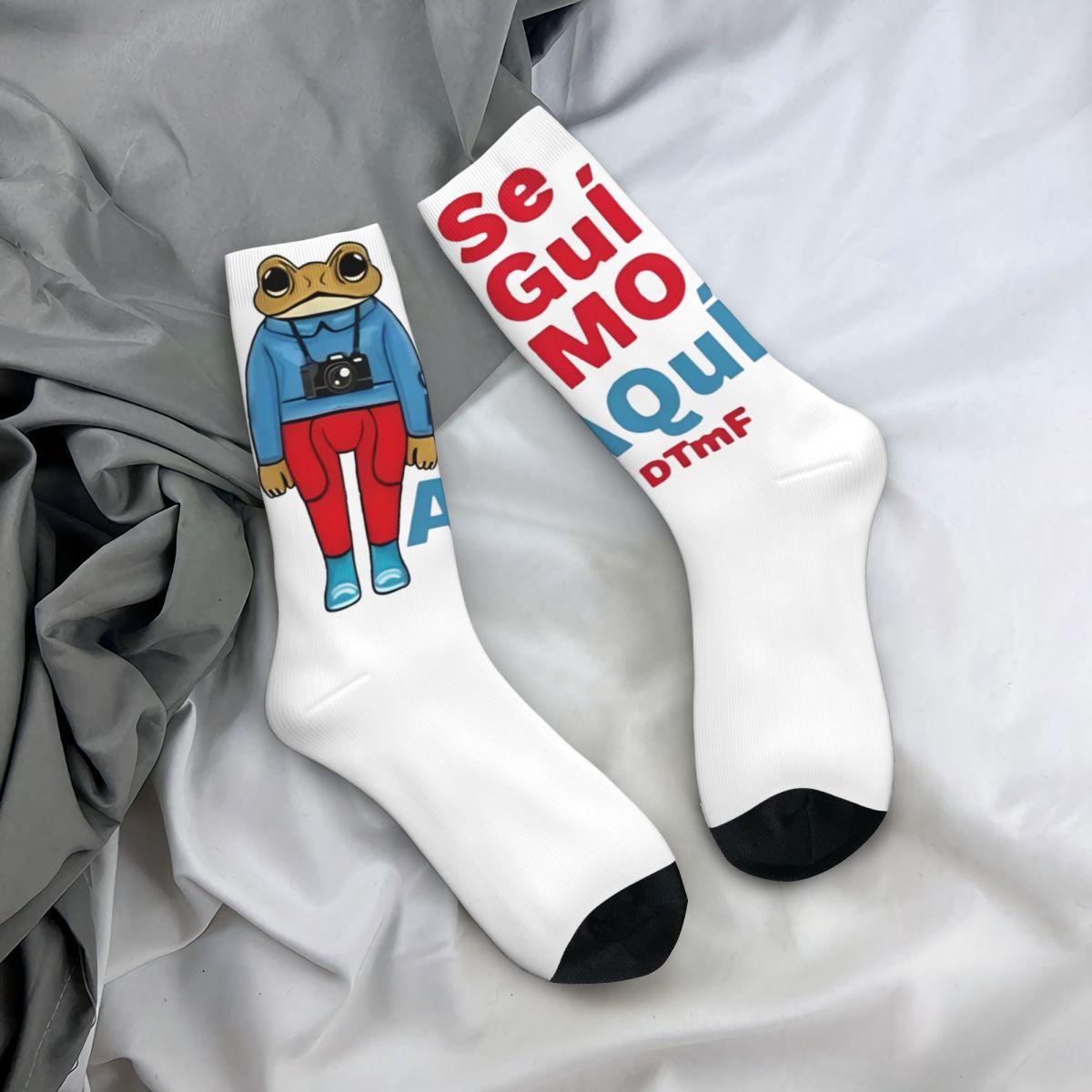 

Casual Bad Bunny DTMF Debi Tirar Mas Fotos Design Print Socks Spring Autumn Winter Comfortable Crew Socks Sweat Absorbing One Size