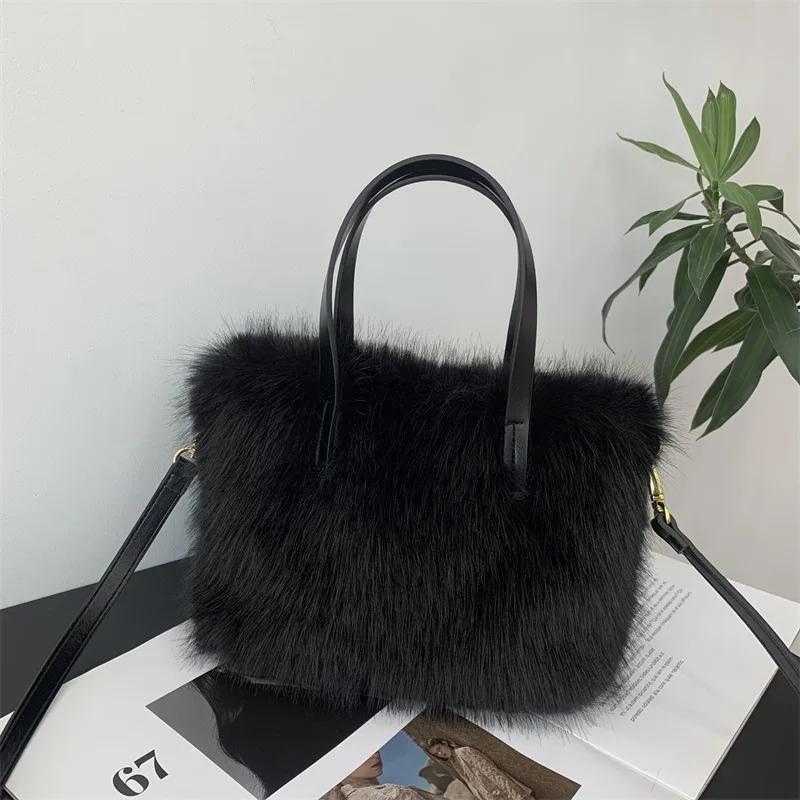 Luxury Faux Fur Ladies Square Shoulder Bags Winter Fluffy Female Crossbody Bag Soft Furry Plush Women's Small Handbags Purse