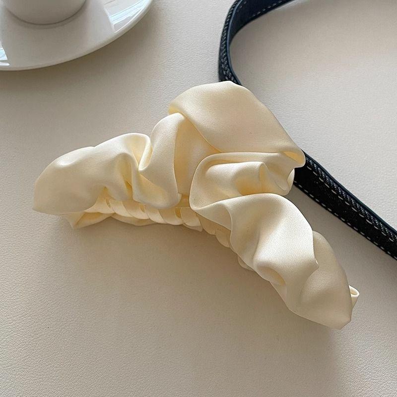 1 Stück Seiden-Griff-Klammer Damen High-End Charme Hinterkopf Scheiben-Haarspange Kopfschmuck Mode Falten Hai-Klammer Haarspange Haarspange