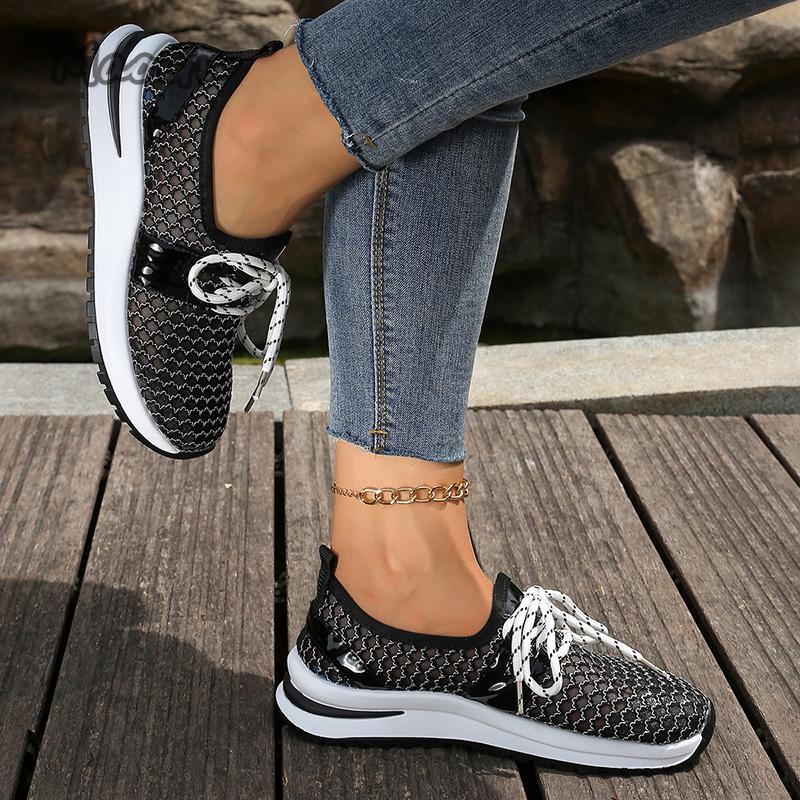 Fashion Hollow Mesh Breathable Sneakers for Women 2025 Summer Lightweight Slip On Sports Shoes Woman Plus Size Fashion Platform Sneakers