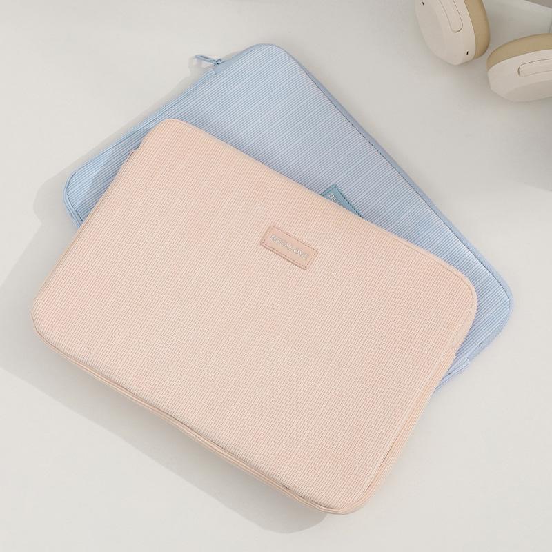 Velvet-Lined Laptop Case for 14"/15.6" Laptops