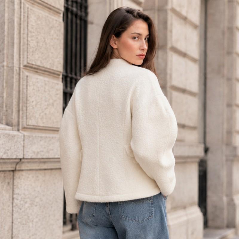 Womens Wool Blend Coat Winter V-neck Lamb Leg Sleeve Tailored Short Overcoat
