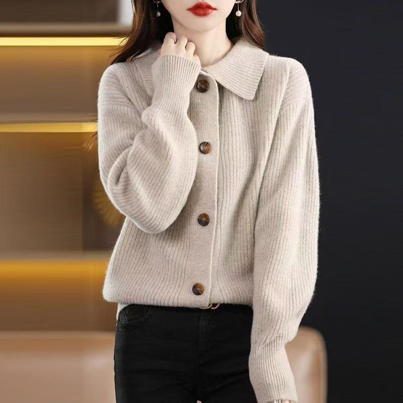 

Autumn New Gentle Retro Solid Color Collar Knitted Cardigan Women s Sweater Loose Sweater Coat 3XL абрикосовий