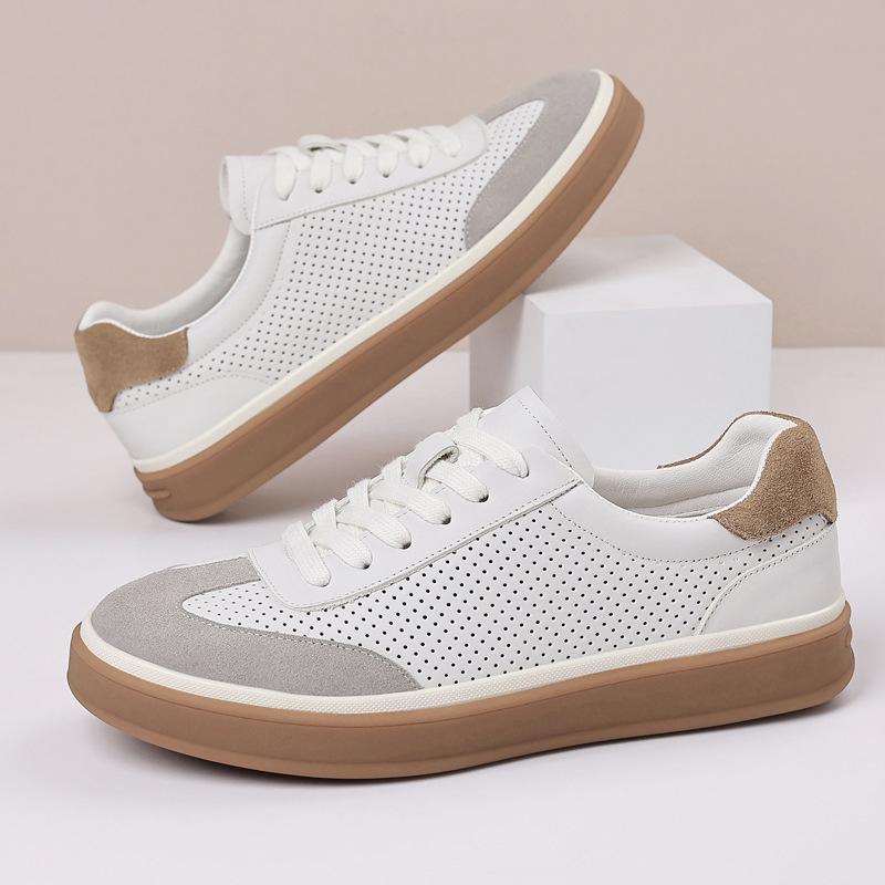 The First Layer of Cowhide Men's Hollow Breathable Punched Sandals Men's Casual Moral Training Shoes Men's Shoes