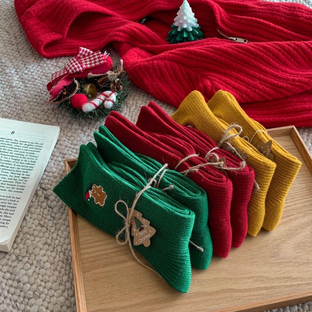 Cotton Christmas Embroidery Socks Gingerbread Man Mid-Tube Socks Sweet Cartoon Hosiery  Girls