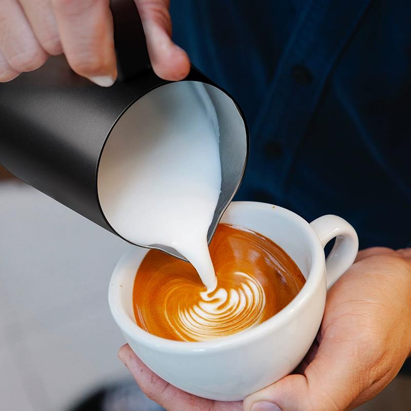 Circle Joy Latte Art Cup Stainless Steel Pointed Spout Milk Froth Cup with Scale Coffee Latte Art Cup