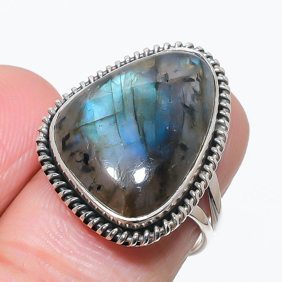 

Natural Labradorite Gemstone Handmade 925 Solid Silver Jewelry Ring Size 7 E0C99