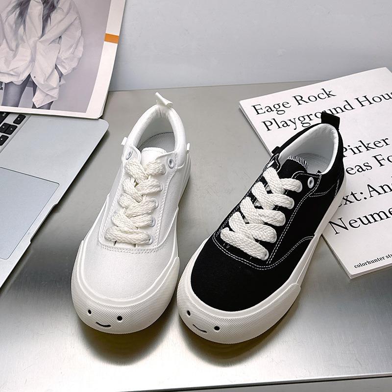 HY-2 Women's Casual Summer New Thin Fashion Super Versatile Cute Smile Board Shoes Soft Sole Easy To Wear