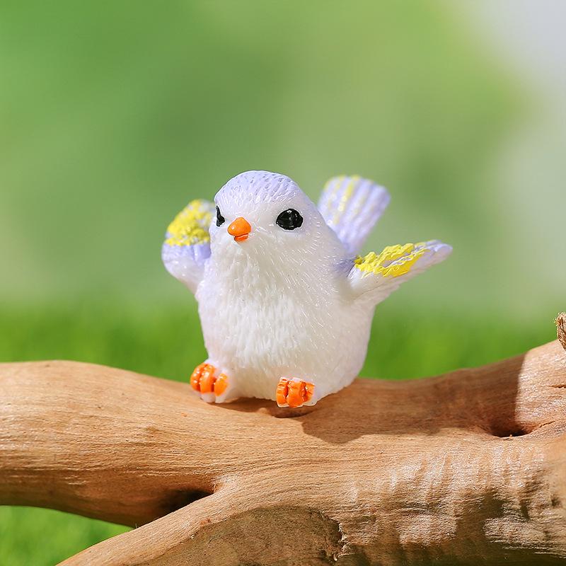 Moss Micro Landscape Succulent Accessories: Cute Cartoon Bird Resin Figurine for Gardening