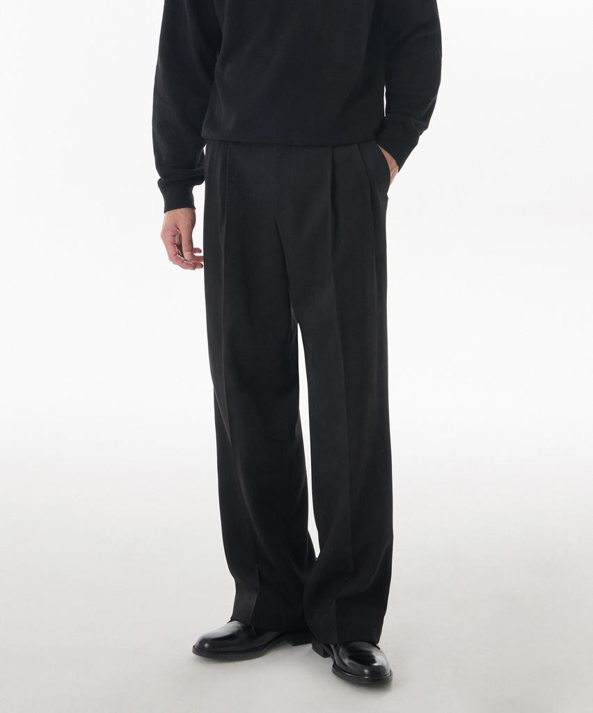 Musinsa Standard Brushed Two-Tuck Wide Hidden Elastic Waist Slacks [Black]