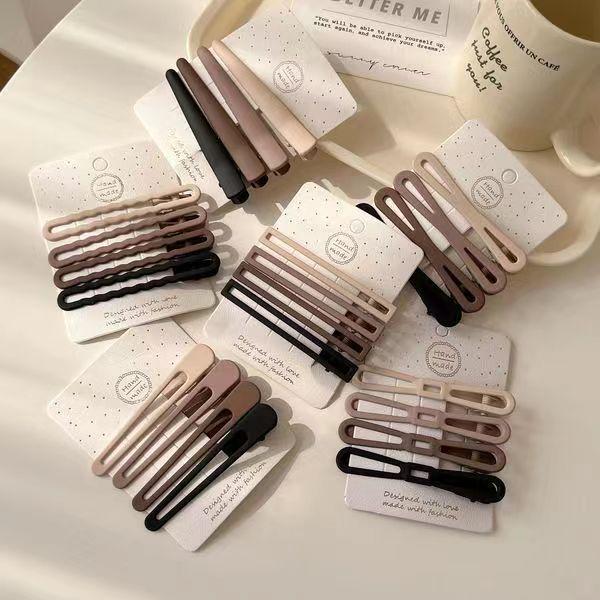 Large Milk Coffee Duckbill Clip for Bangs and Side Hair – Trendy Hair Accessory