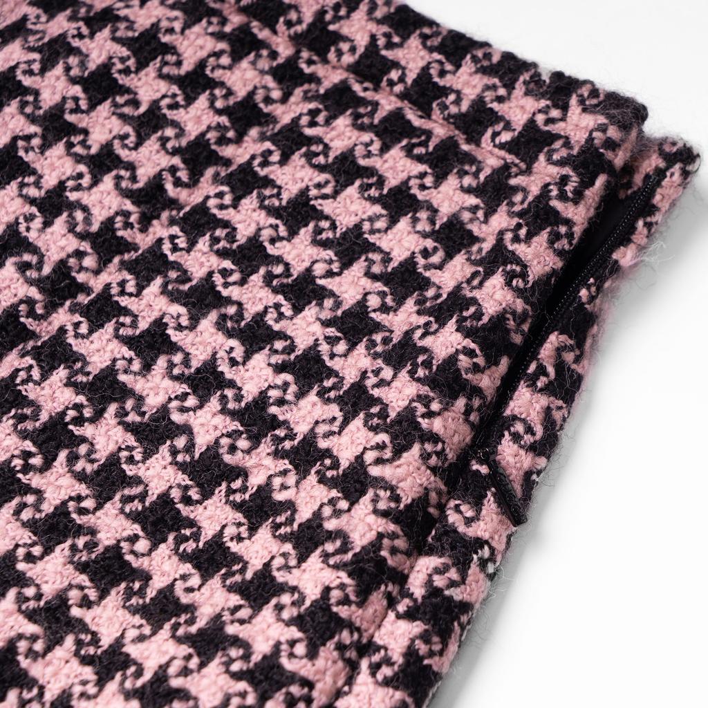 GUCCI Houndstooth Tweed Wool Blend Skirt Black Pink 681234-ZAHD7-1250
