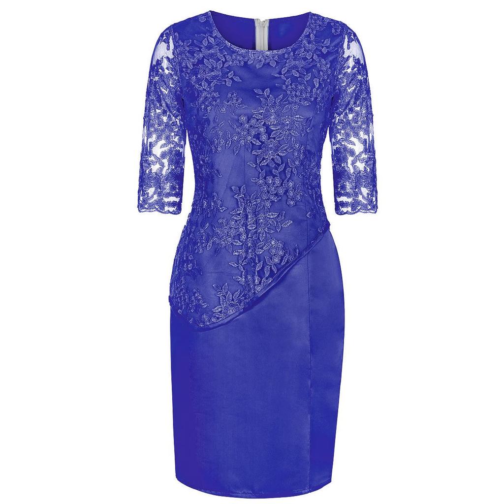 Plus Size Lace Fashion Evening Dress for Women – Elegant and Trendy Design