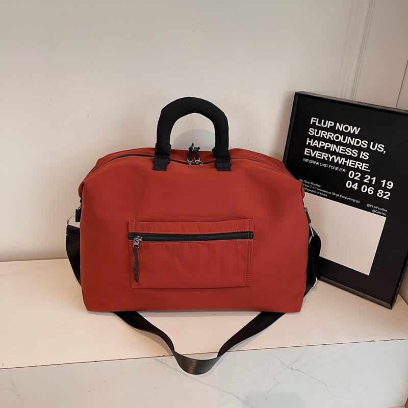 Large Capacity Fitness Bag Waterproof Sports Gym Bag Portable Luggage for Men Women Short Distance Gym and Travel Bag