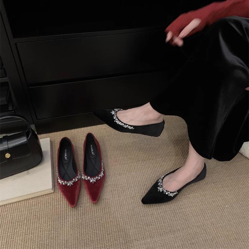 Fashion Flat Shoes for Women Spring Autumn 2025 Diamond Pointed Shallow Loafers Women Luxury Shoes Ladies Zapatillas Mujer