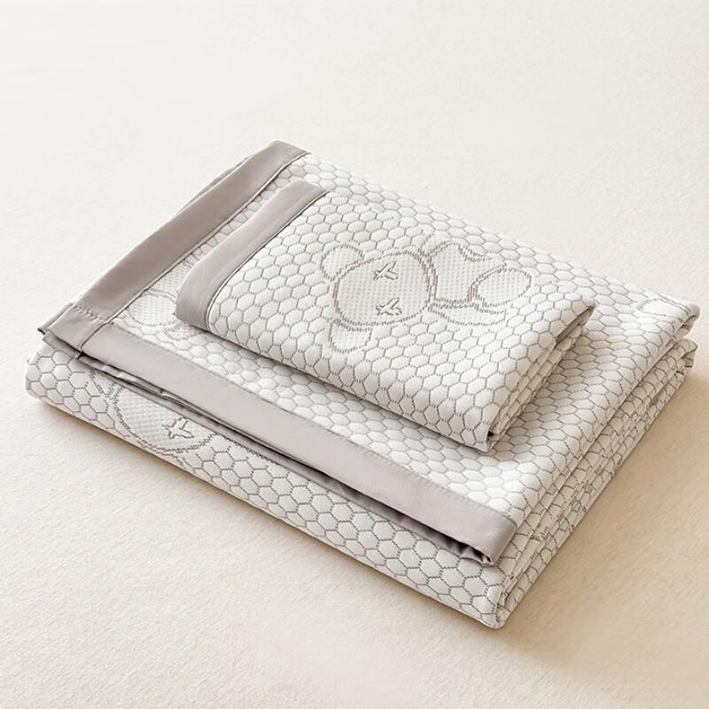 Fuyuefen Summer Ice Silk Cooling Mat Set