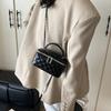 2025 Autumn and Winter New Fashion Shoulder Mobile Phone Bag Women's Tide Korean Small Fragrant Wind Rhombus Chain Crossbody Bucket Bag
