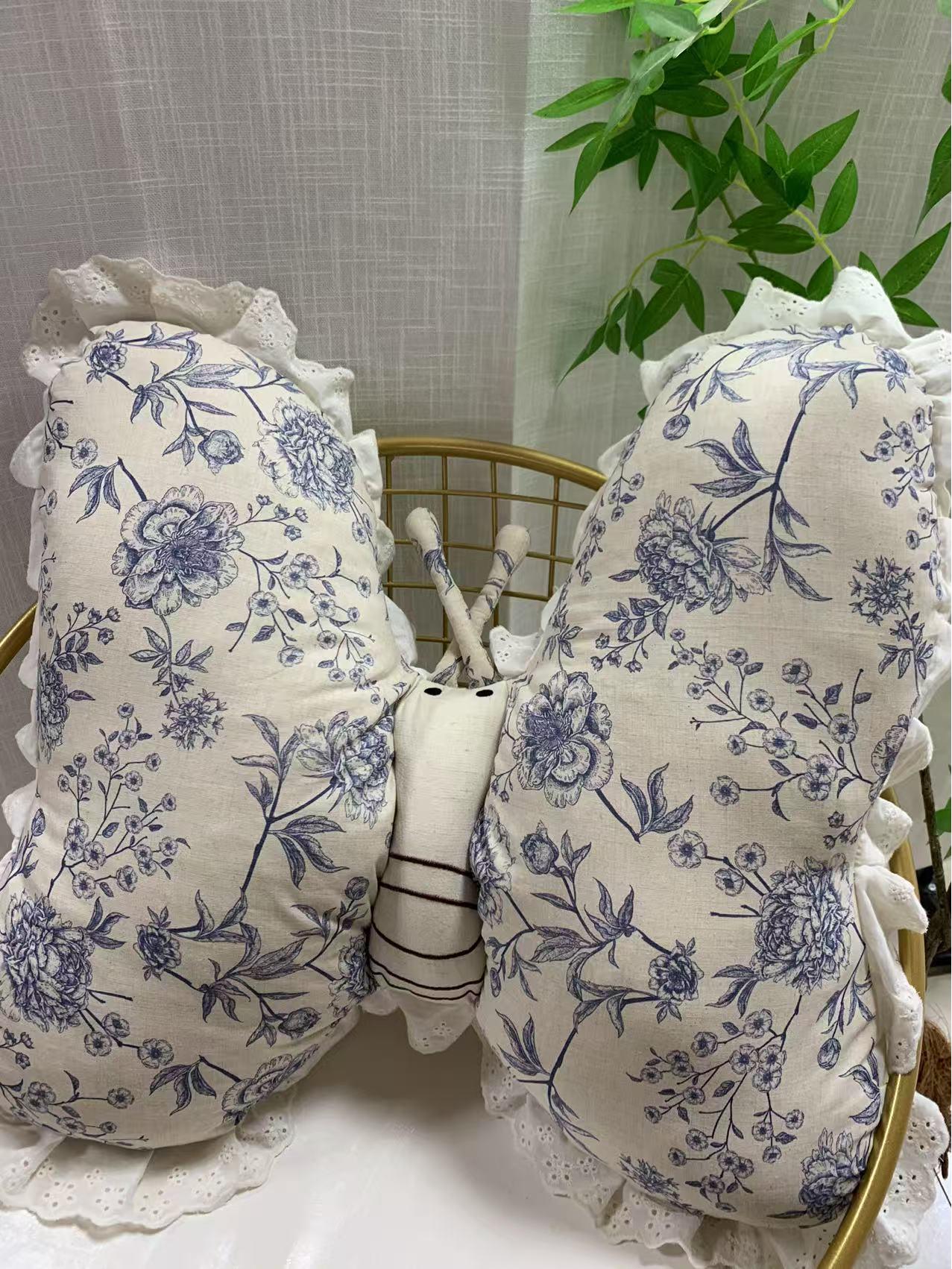 

Декоративная подушка из хлопка и льна с цветочным кружевом для дивана, спальни, офиса - простая подушка для спинки и сиденья. 50*50 cm светло-синий