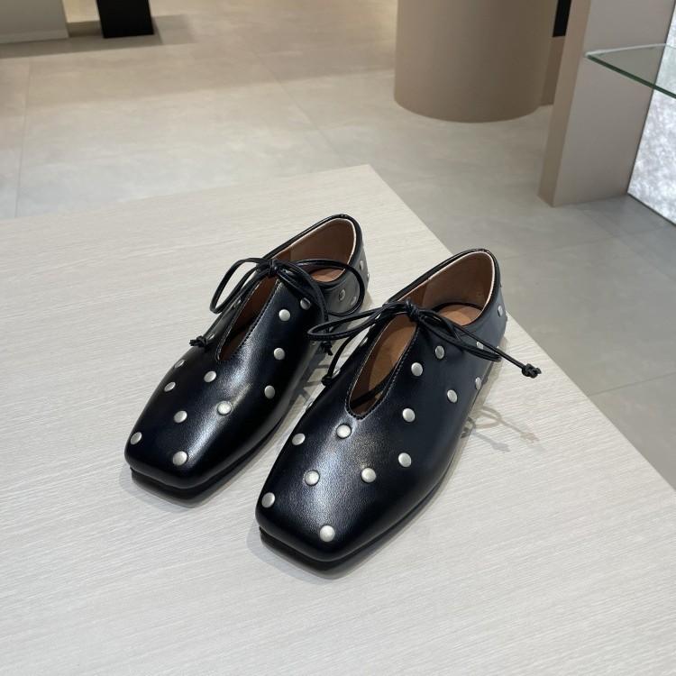 Sheepskin version~ early spring and summer new round nail tether leather shoes retro versatile flat leather temperament French single shoes