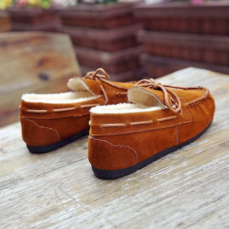 Winter Women's Shoes 2025 New Korean Version of Versatile Students Keep Warm with One Pedal, Lazy Casual Flat-bottomed Velvet Doudou Shoes