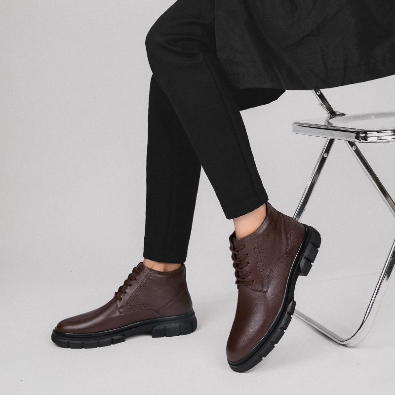 Versatile Men's Ankle Boots Comfortable Thick Soled Chelsea Boots Outdoor High Top Leather Boots Fashion Wearable Business Shoes