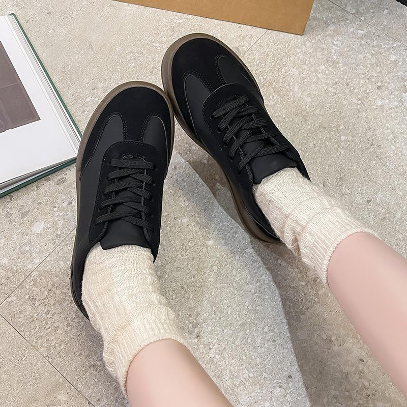 Women‘s Shoes Spring Retro German Training Sports Casual Thick-Soled Gump Board White.