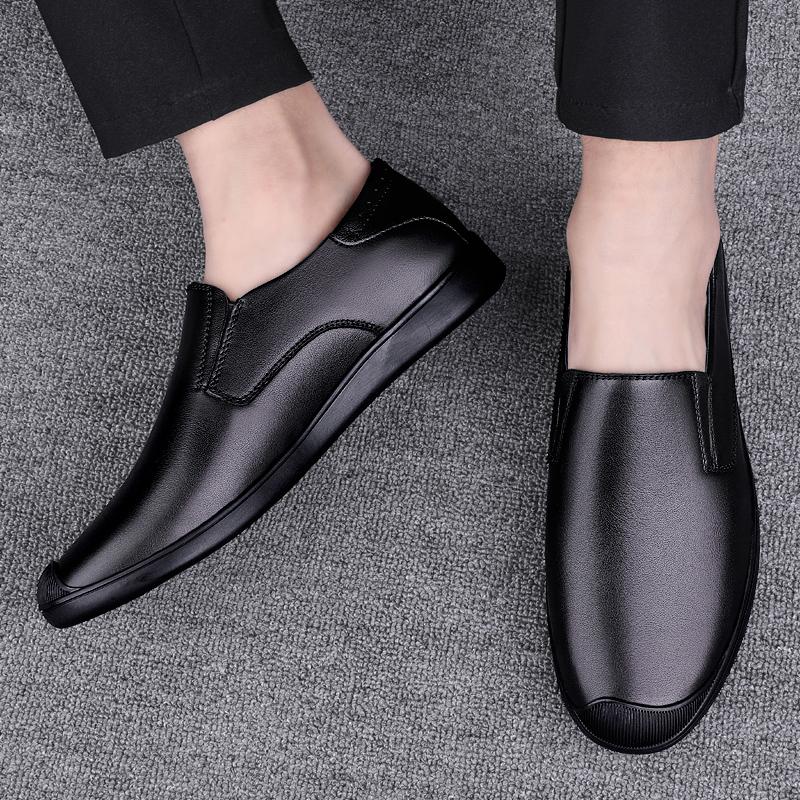 Fashion Mens Slip on Shoes Mens Loafers Shoes Luxury Genuine Leather Casual Shoes Driving Moccasin Men Soft Wedding Party Dress Shoes