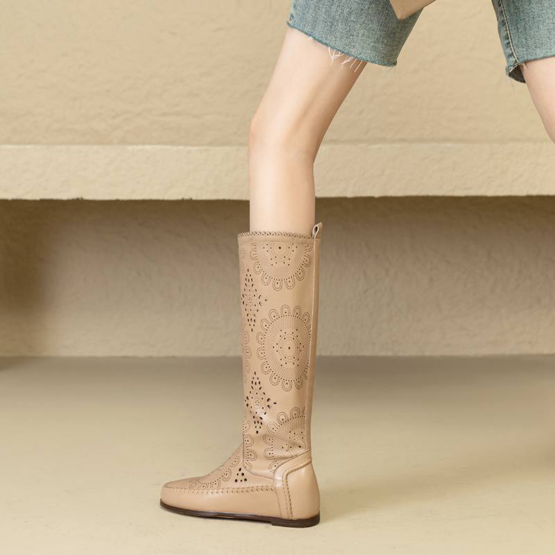 

Krazing Pot Кожа спилка коровы Круглый носок Размер 43 Летние сапоги Мода Цветы Полые украшения Осенние сапоги Ботфорты 43 абрикосовый