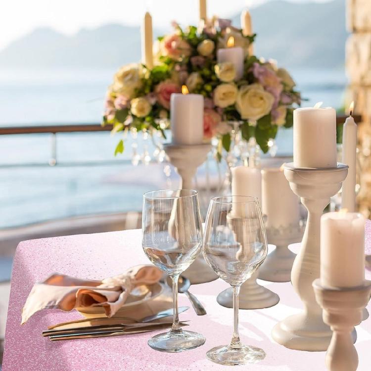 Washable Tablecloth Table Runner For Home Decoration Transformation In Fashionable Two tone designing