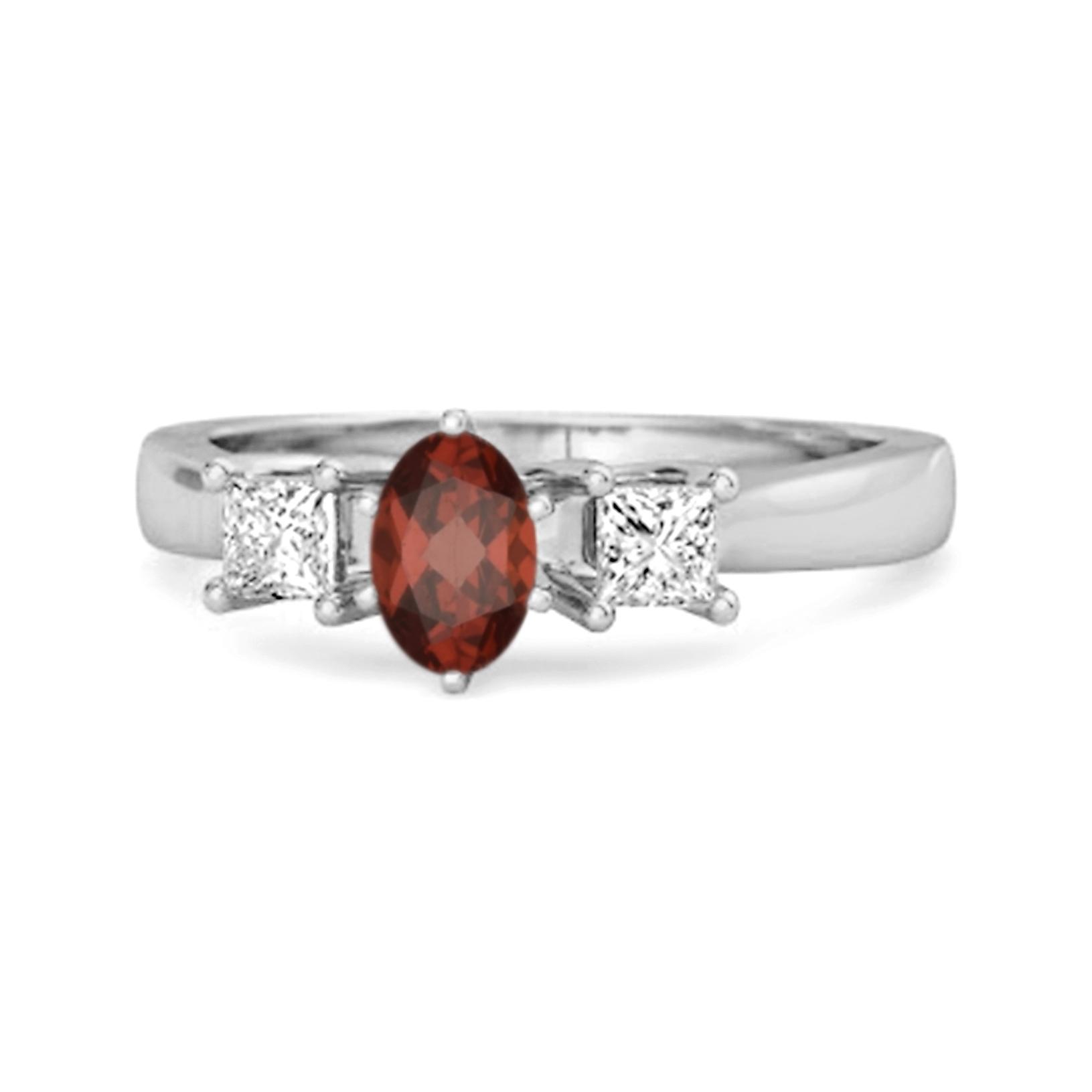Garnet Elegant Three Stone Ring - 925 Sterling Silver 10.5