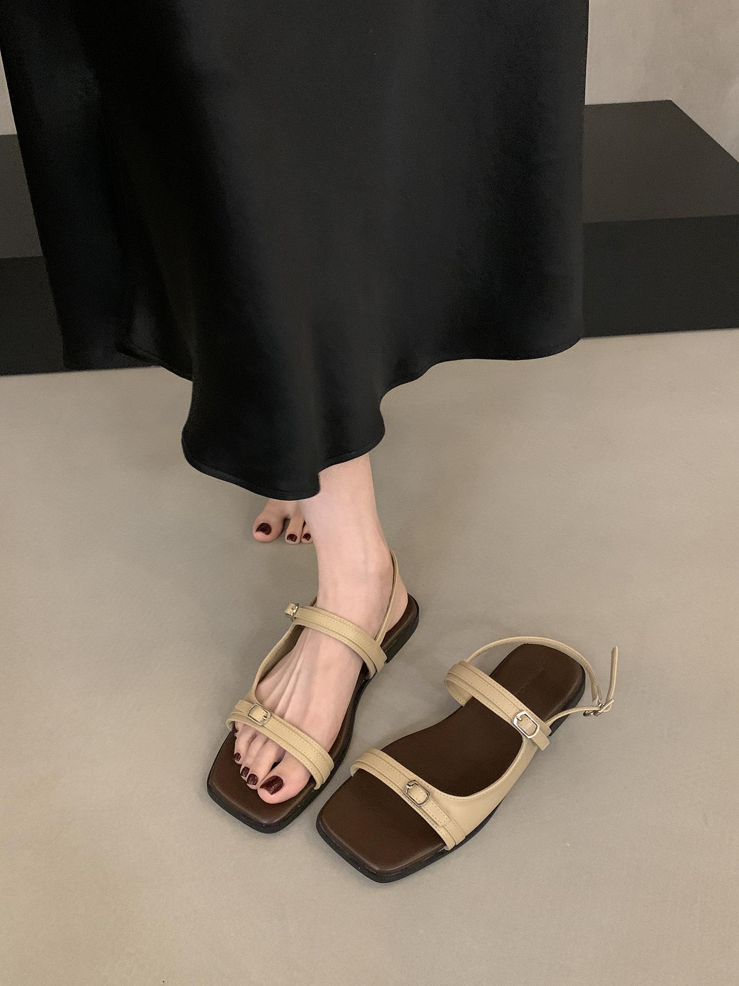 

Design sense one word belt buckle flat Roman sandals women s 2025 summer new seaside vacation with skirt beach shoes 40 хаки