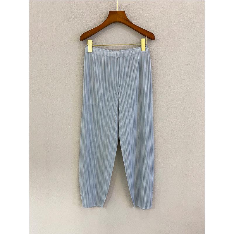 

Универсальные плиссированные женские брюки-галифе для похудения - Свободные, тонкие, летнего стиля длиной до щиколотки One Size