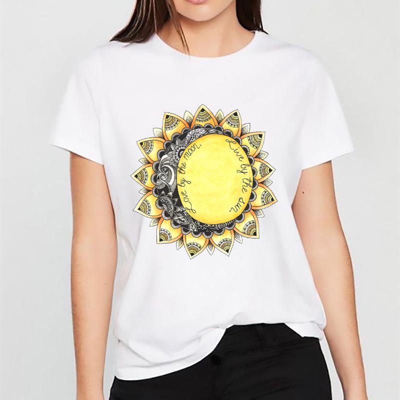 Women Fashion Lovely Giraffe Graphic T-Shirt 90S Stylish Female Harajuku Cartoon Casual Tees Summer Tops Tshirt O-Neck Clothes