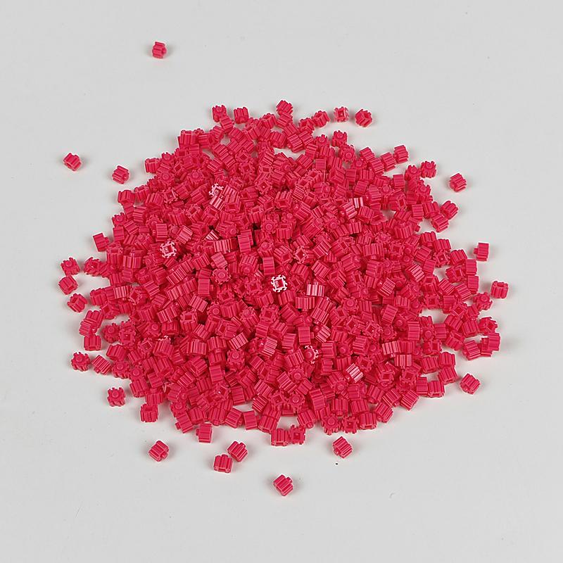 200pcs 6*6mm Micro Diamond Construction Bricks 3D Pixel Bricks Puzzle DO IT YOURSELF Puzzle Children s Toy Learning Ideal For Children Gifts