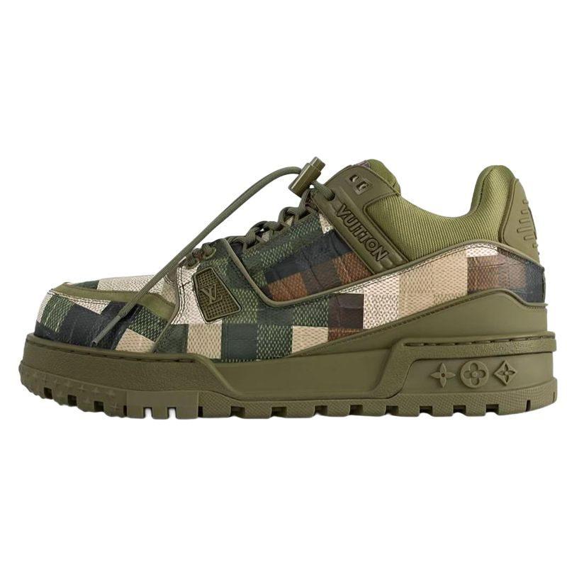 LOUIS VUITTON LV Trainer Maxi Sporta