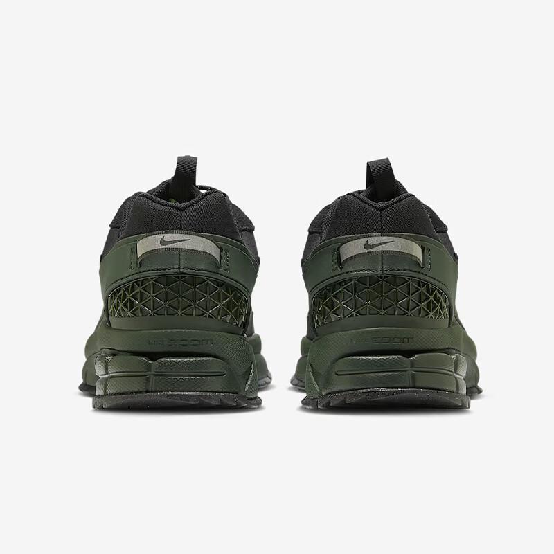 Nike VOMERO ROAM Men's Casual Sneakers