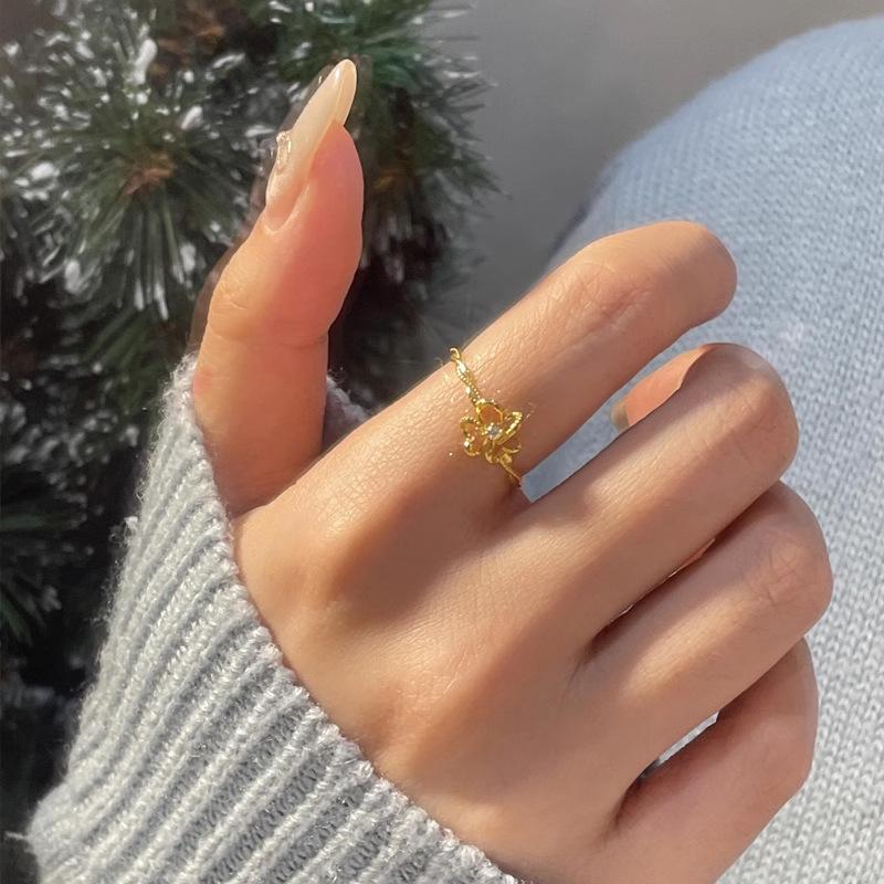 Shiny New In Fashion Hollow Out Flower Rings for Women Simple Light Luxury Classics Small Ring Adjustable Party Jewelry Gifts