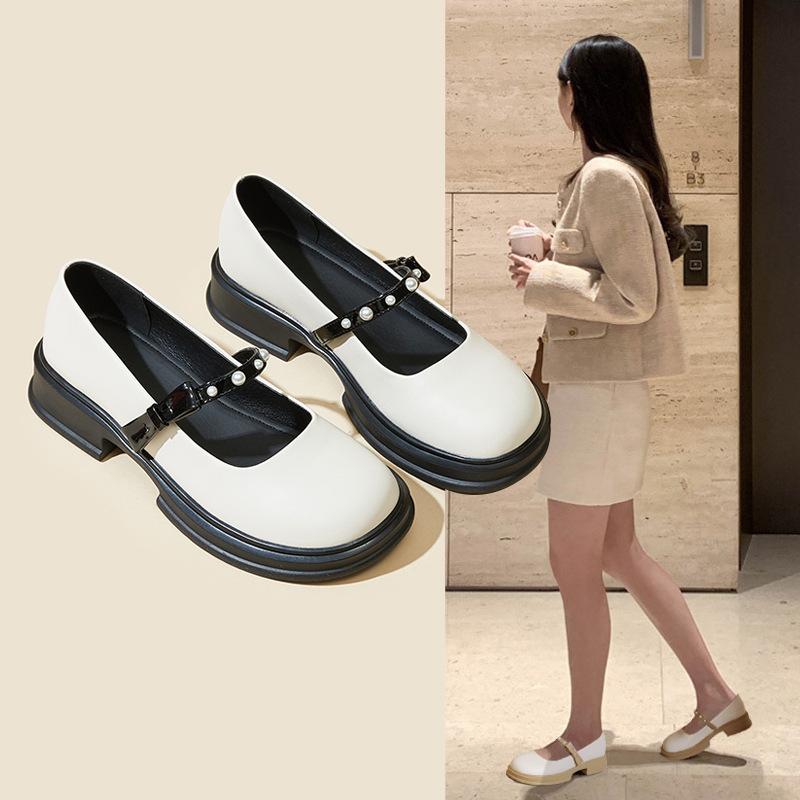 Mary Jane single shoes women's 2025 summer new one-pedal versatile comfortable small leather shoes Japanese flat-soled small single shoes women