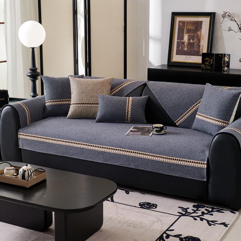 

New Modern Light Luxury Sofa Cushion, Universal In All Seasons, Simple And High-End Surprise, Silent Cover Cloth, Non-Slip Chenille Seat Cushion Cover 70*70cm