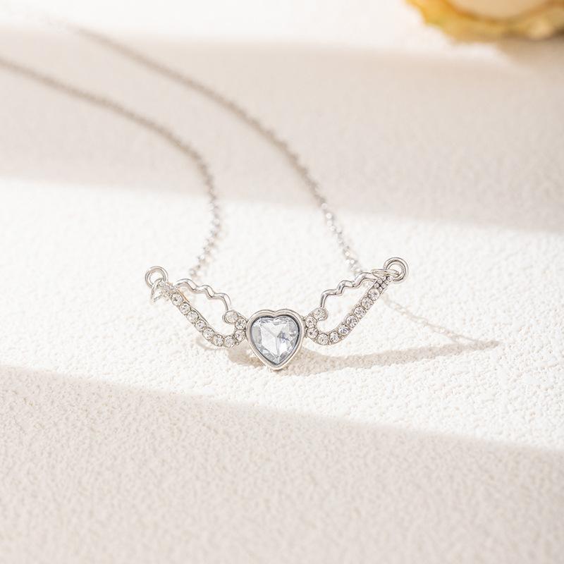 Wings Pendant New Jewelry Women's Fashion Diamond-encrusted Love Necklace Alloy Sweater Chain