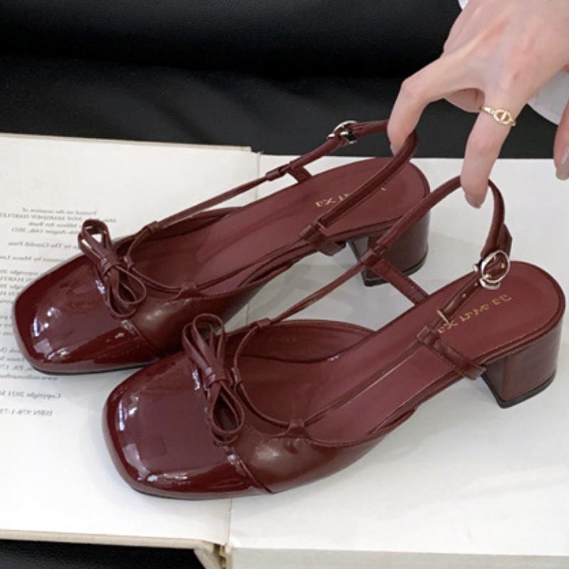Fashion High Quality Bow Belt Buckle Women Sandals Round Toe Narrow Band Square Heel Mary Jane Shoes Fashion Comfortable Slide Sandals