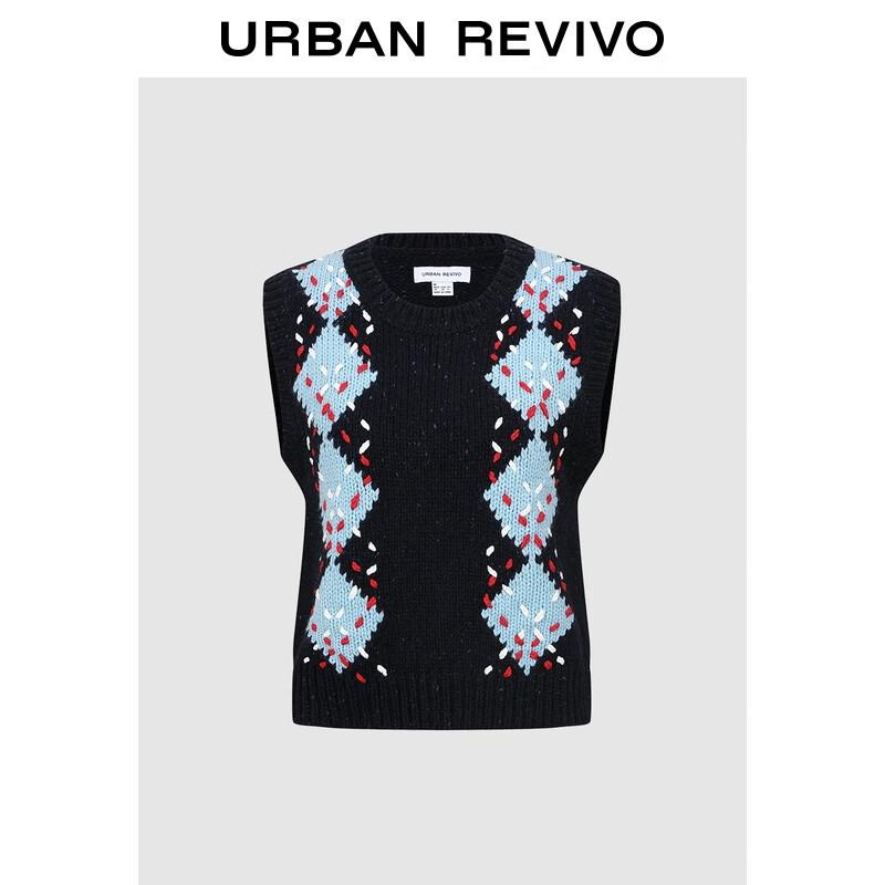 

UR Women s Collegiate Argyle Knit Vest L