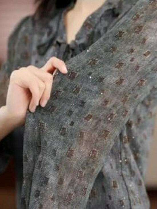 Elegant 2026 Summer Chiffon Shirt for Middle-Aged & Elderly Women - Loose Fit, Stylish, Lightweight
