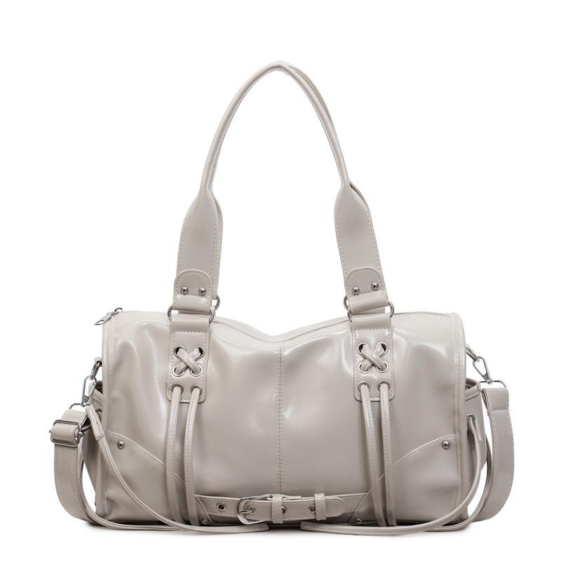 Large-capacity Retro Crossbody Bag for Fashionable Travel and Outings